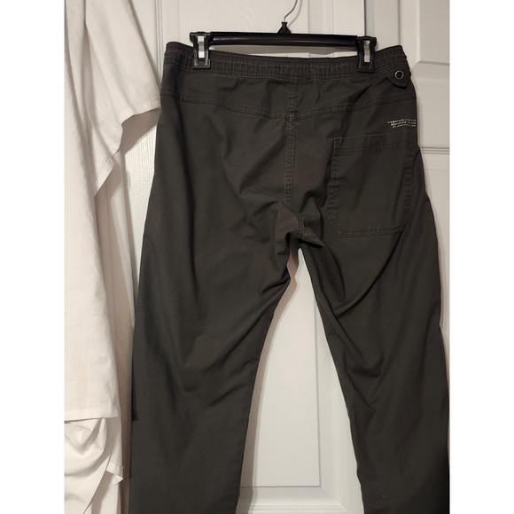 LEVI'S Signature Gray Pants Size Small - Picture 4 of 4